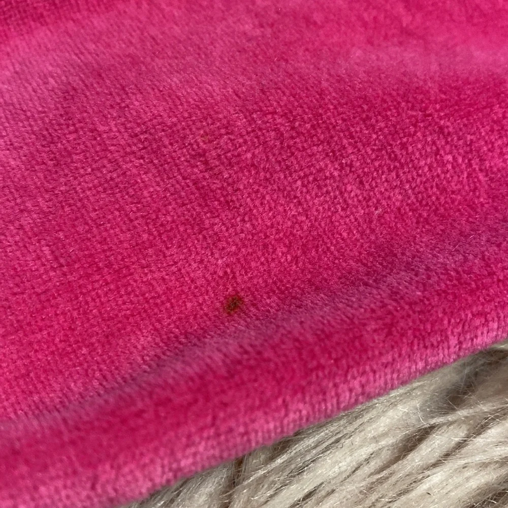 Hello Kitty Sweater - Picture 3 of 6